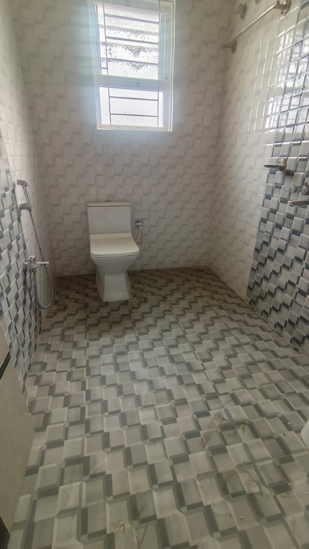 Unfurnished 3bhk in Swaraj Nagar, Sarumotoria, Guwahati, Assam, India for Rent